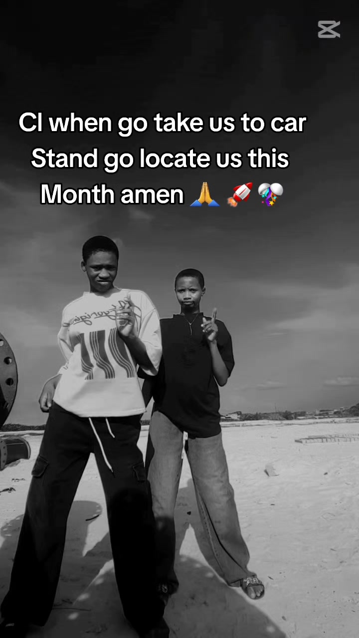 @just us🖤🖤