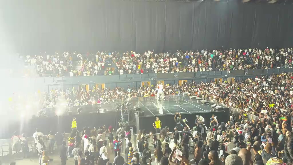 @BHIM CARTEL♀️💰💷💴💸