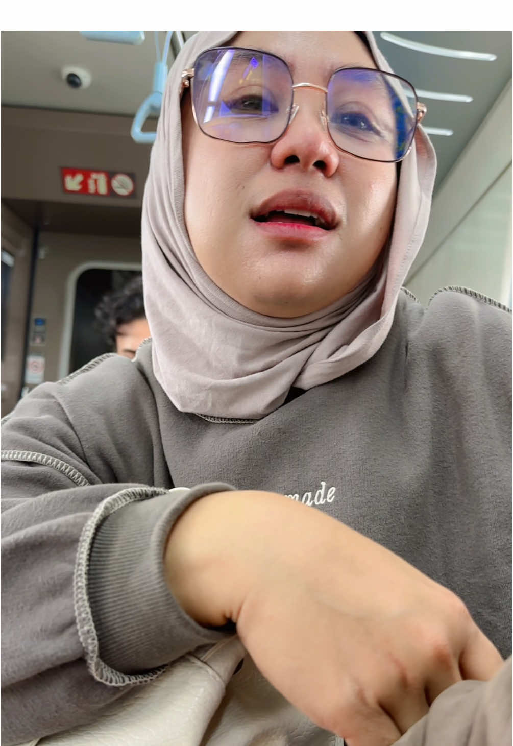 @Fitriaaa