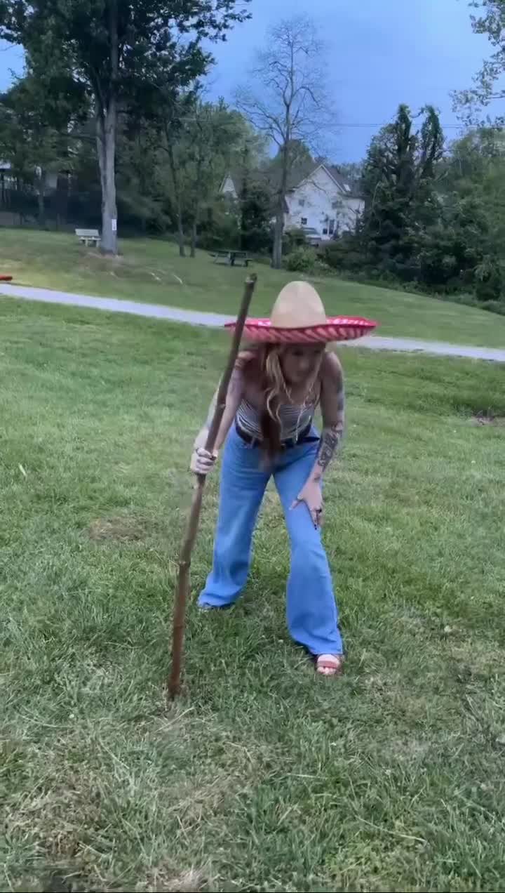 @LeiLei