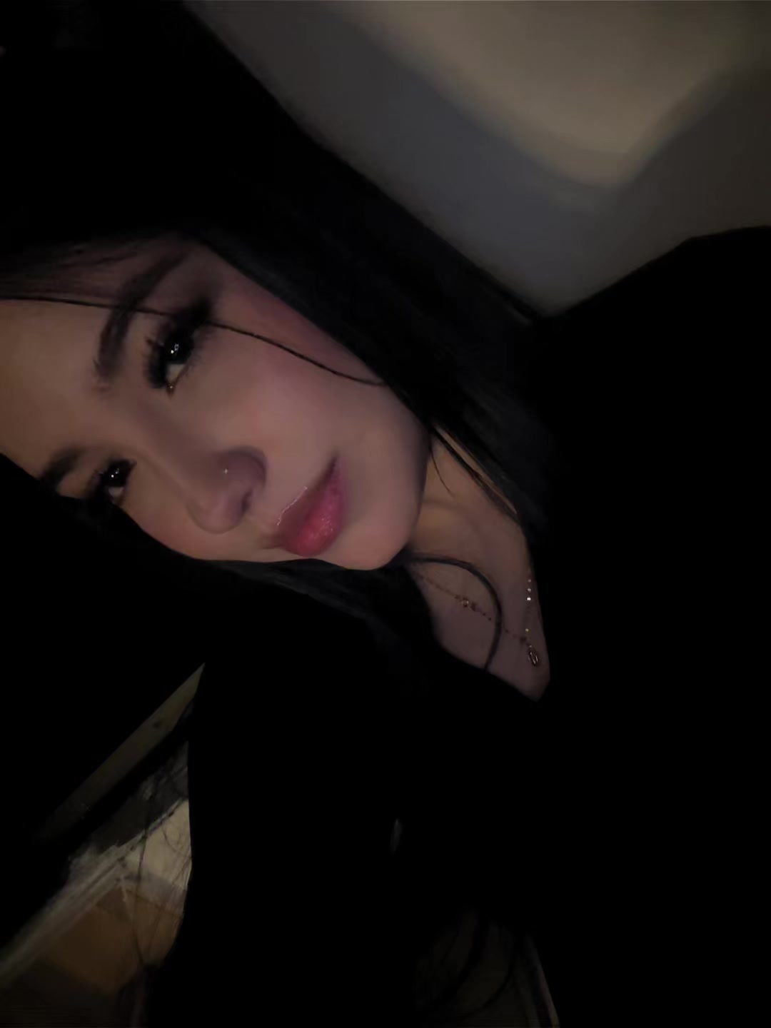 @•𝐿𝒶𝓊🖤