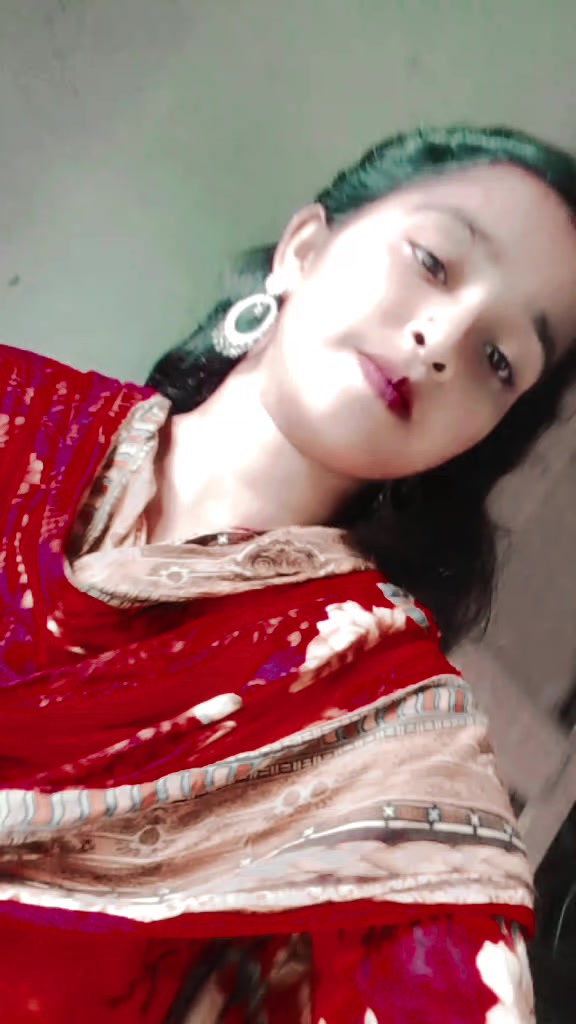 @আম্মুর আদরের মেয়ে