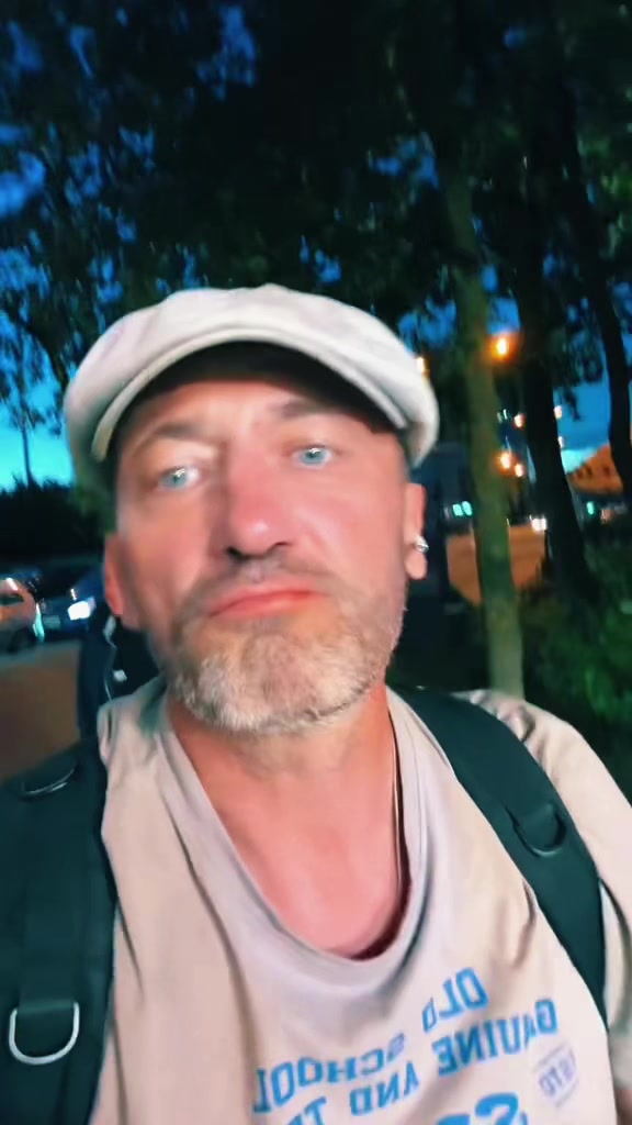 @Паша