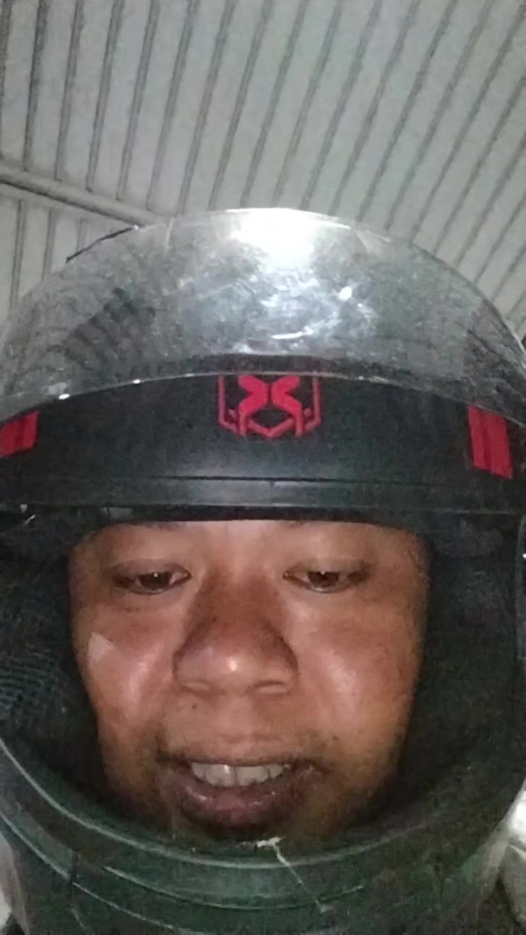 @Jeffrey pogi ๐