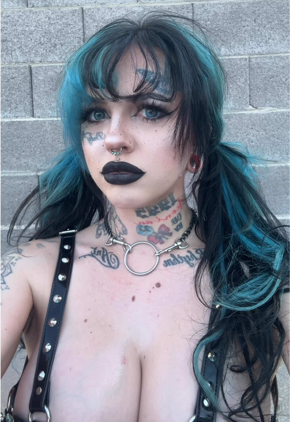 @Baby Goth