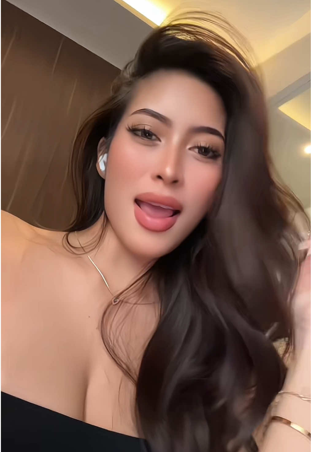 @d