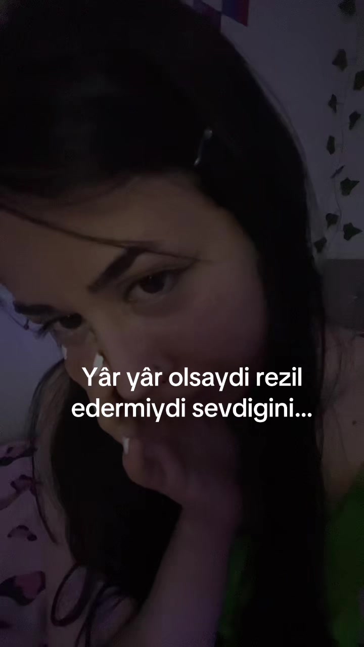 @alenalorii