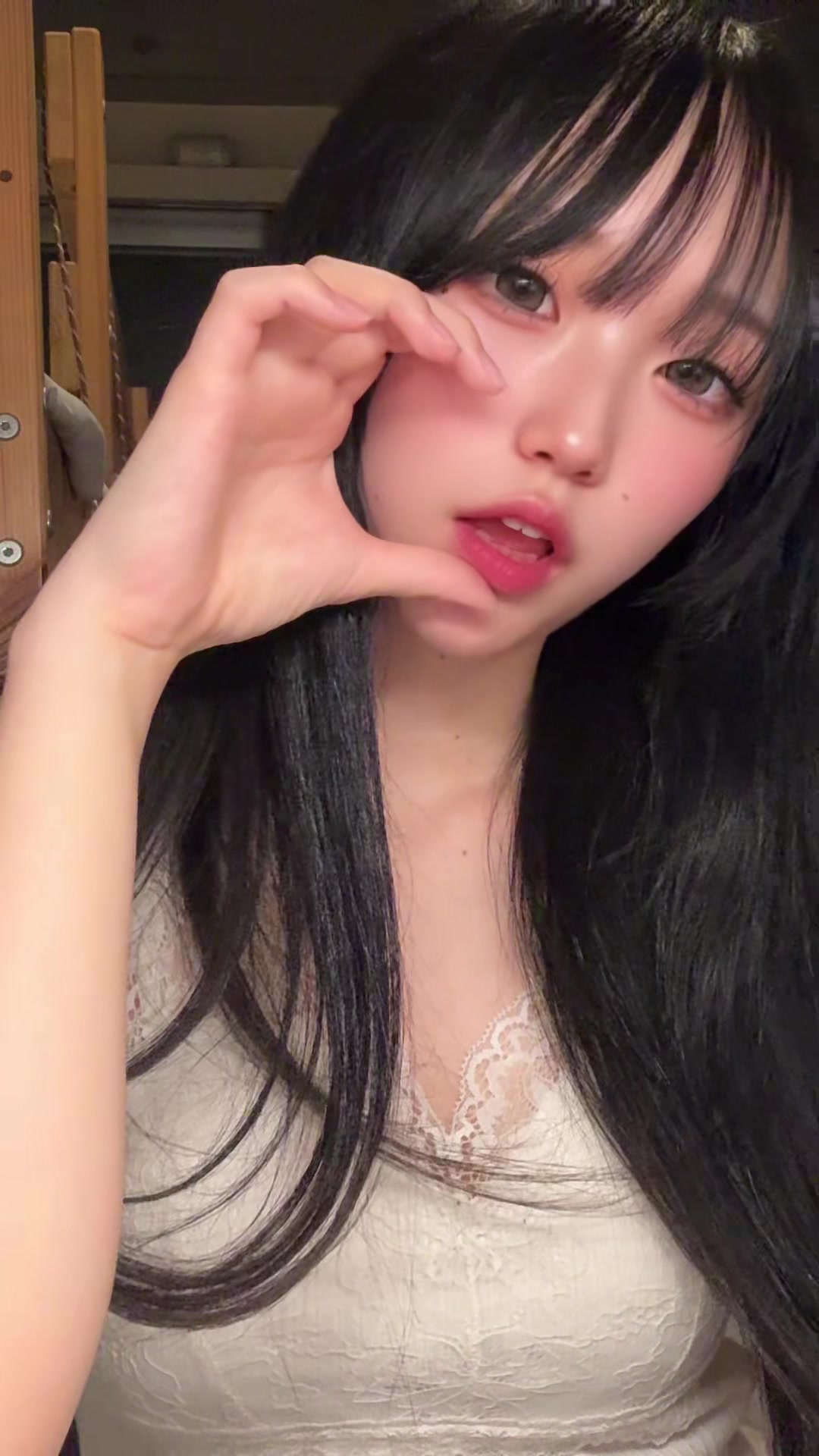 @ゆらにゃ