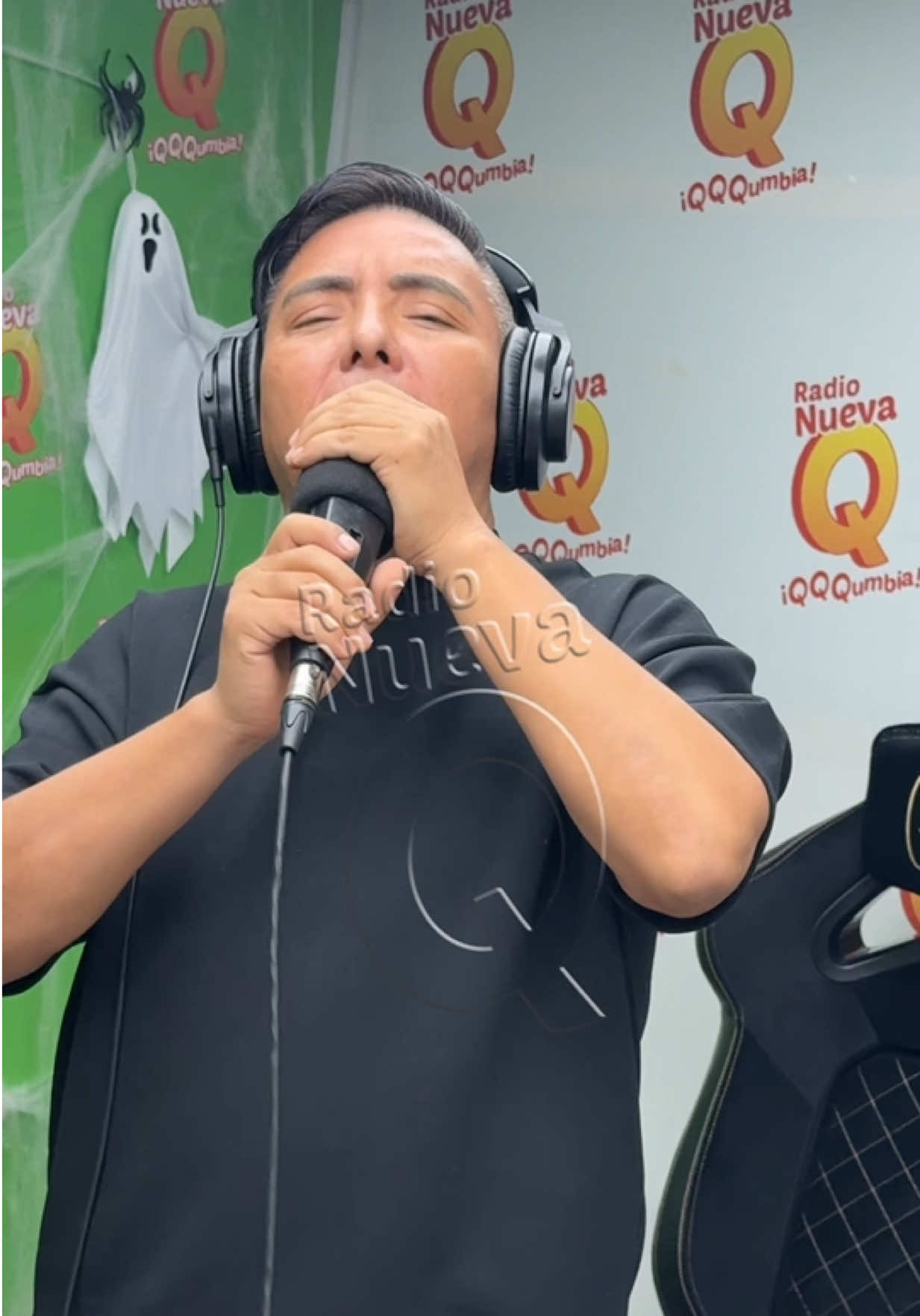 @RadioNuevaQ