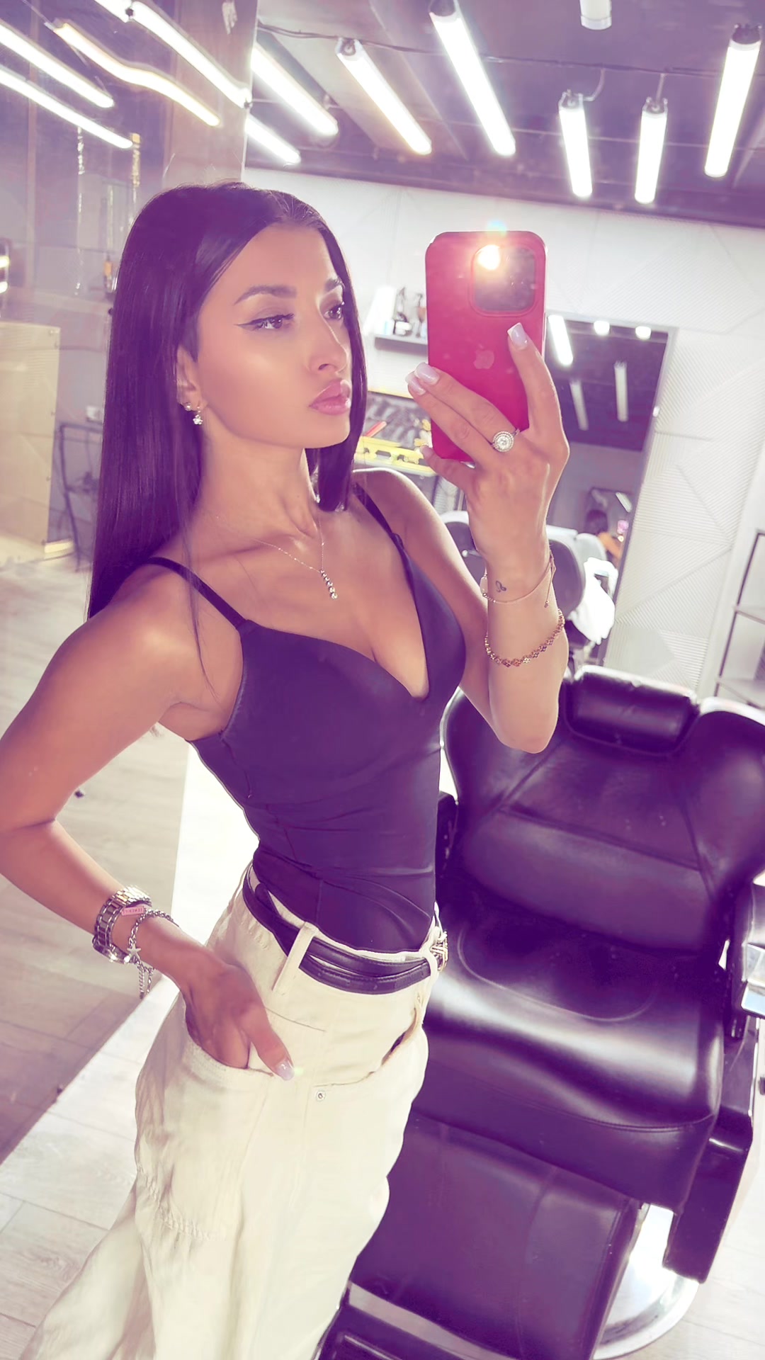 @elvira..254
