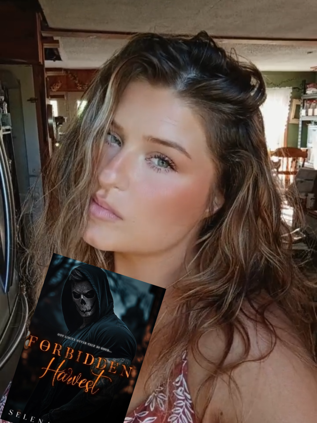 @Lottie Raye✍️📚☕