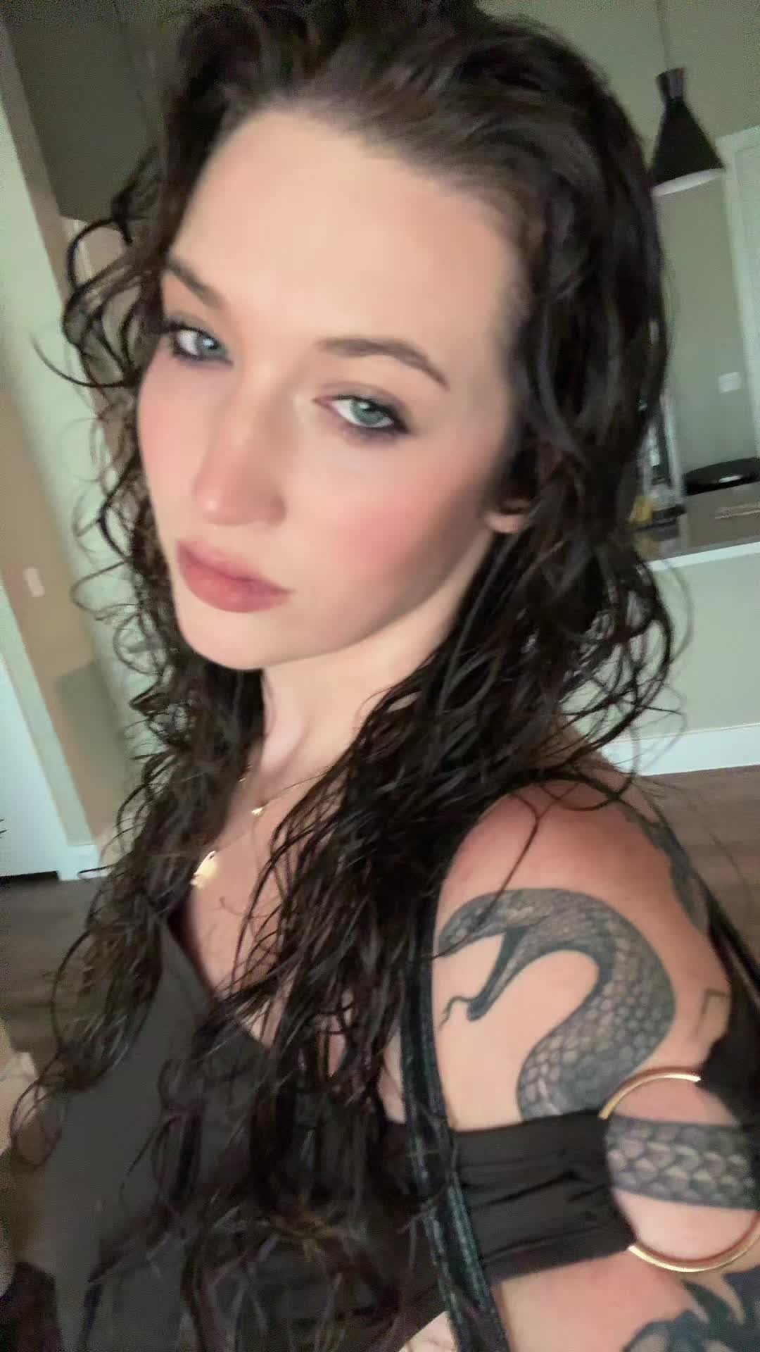 @megan