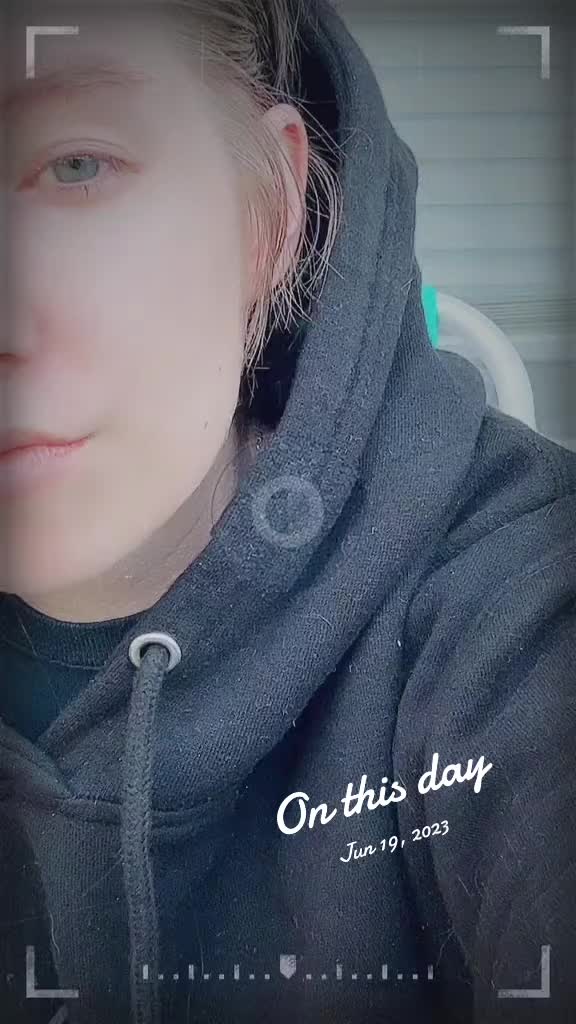 @Squishyybunnyy