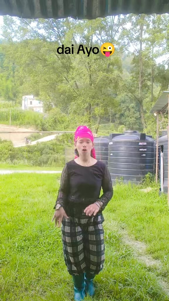 @☦️सोफिया चेपाङ्ग🇳🇵