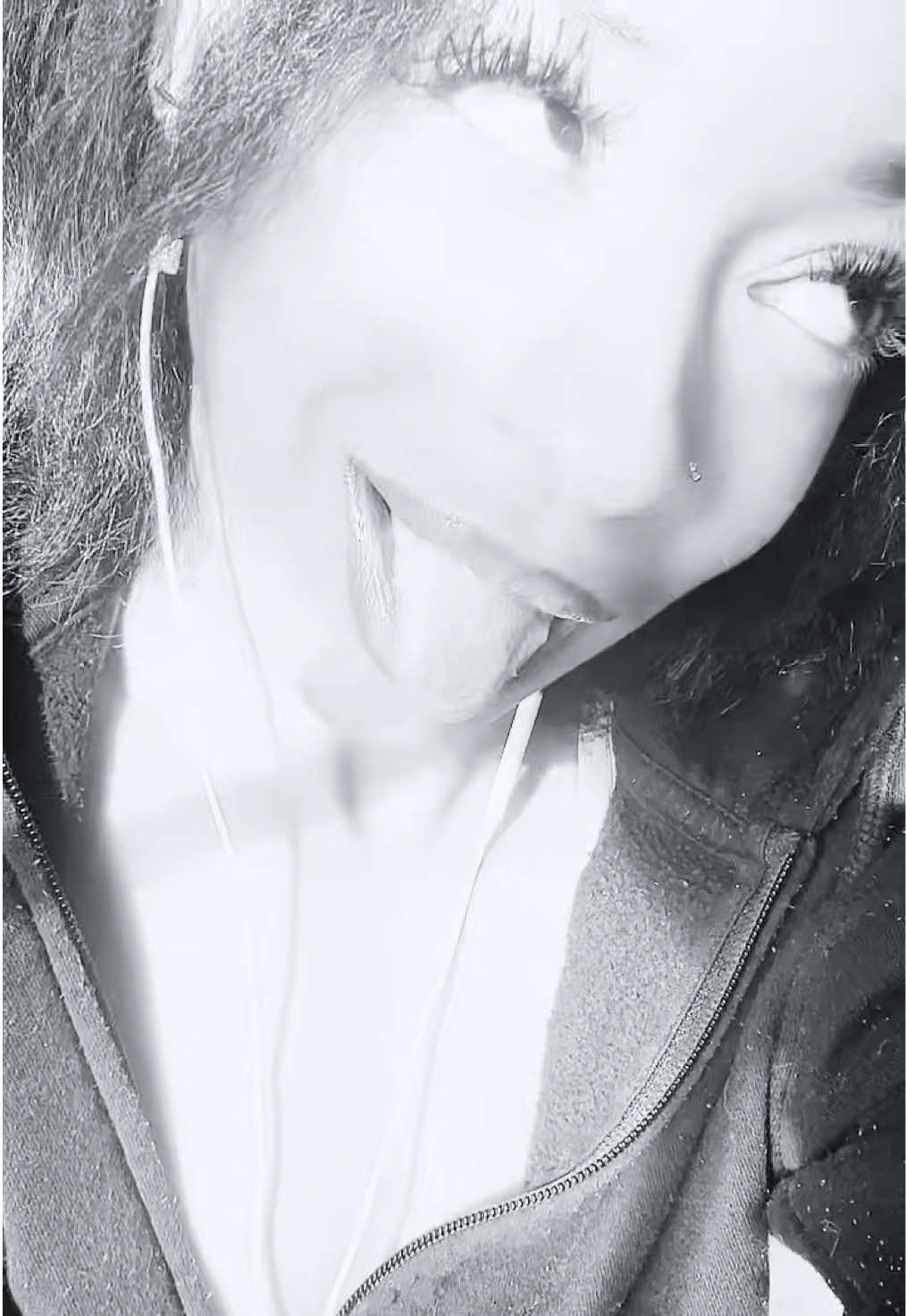 @๐ฅฐC H ๐ N ๐น L ๐๏ธ