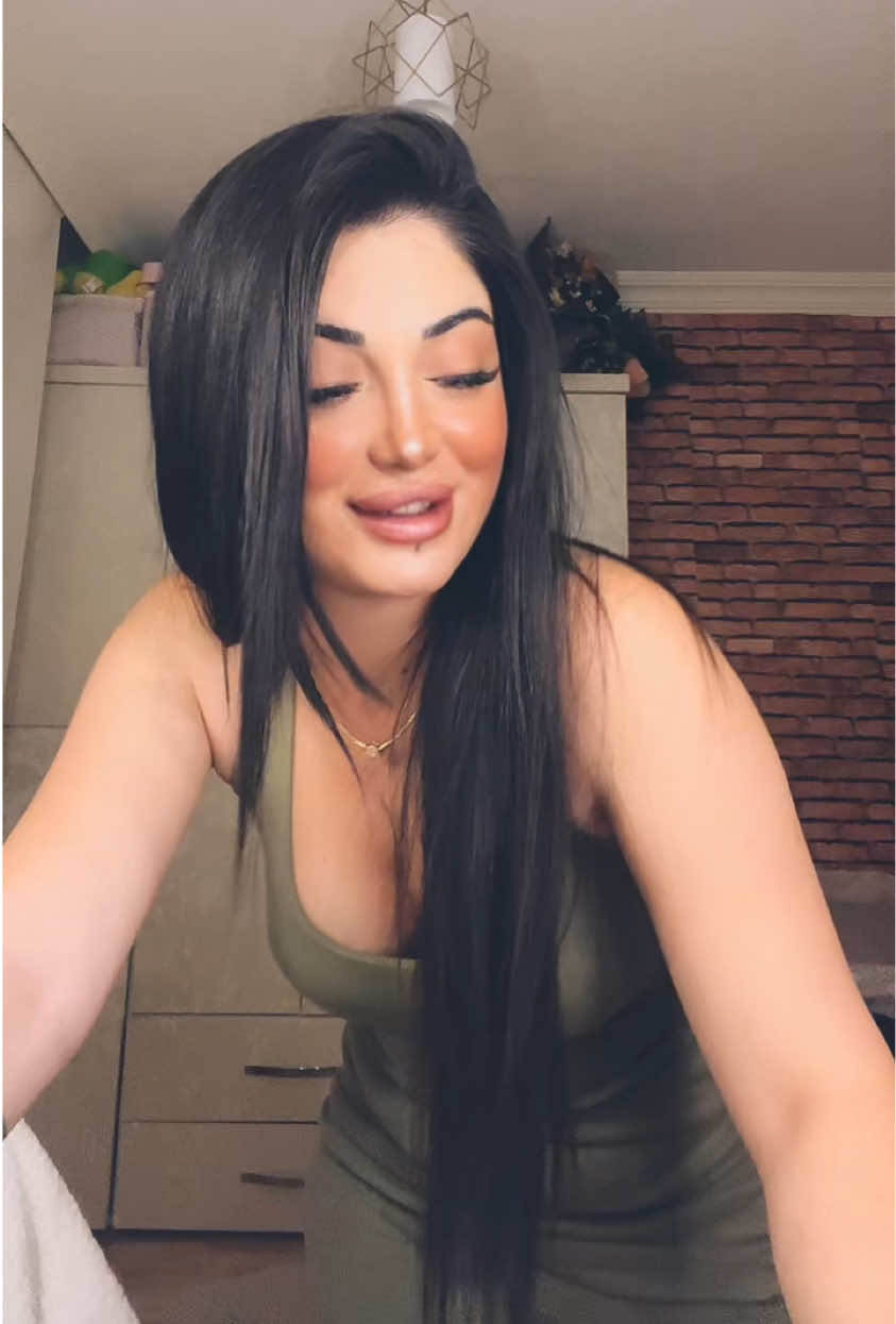 @Gözde Karataştan