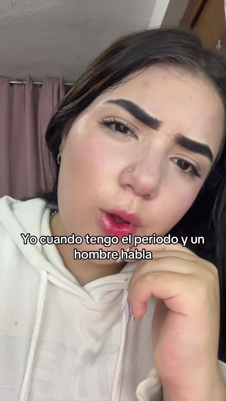 @valevicky_