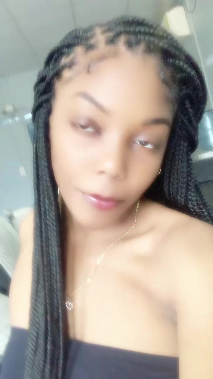 @Lia🤍.