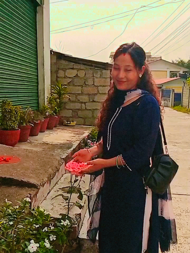 @Binita Shrestha (Nanu)🌸🦋✨❣️