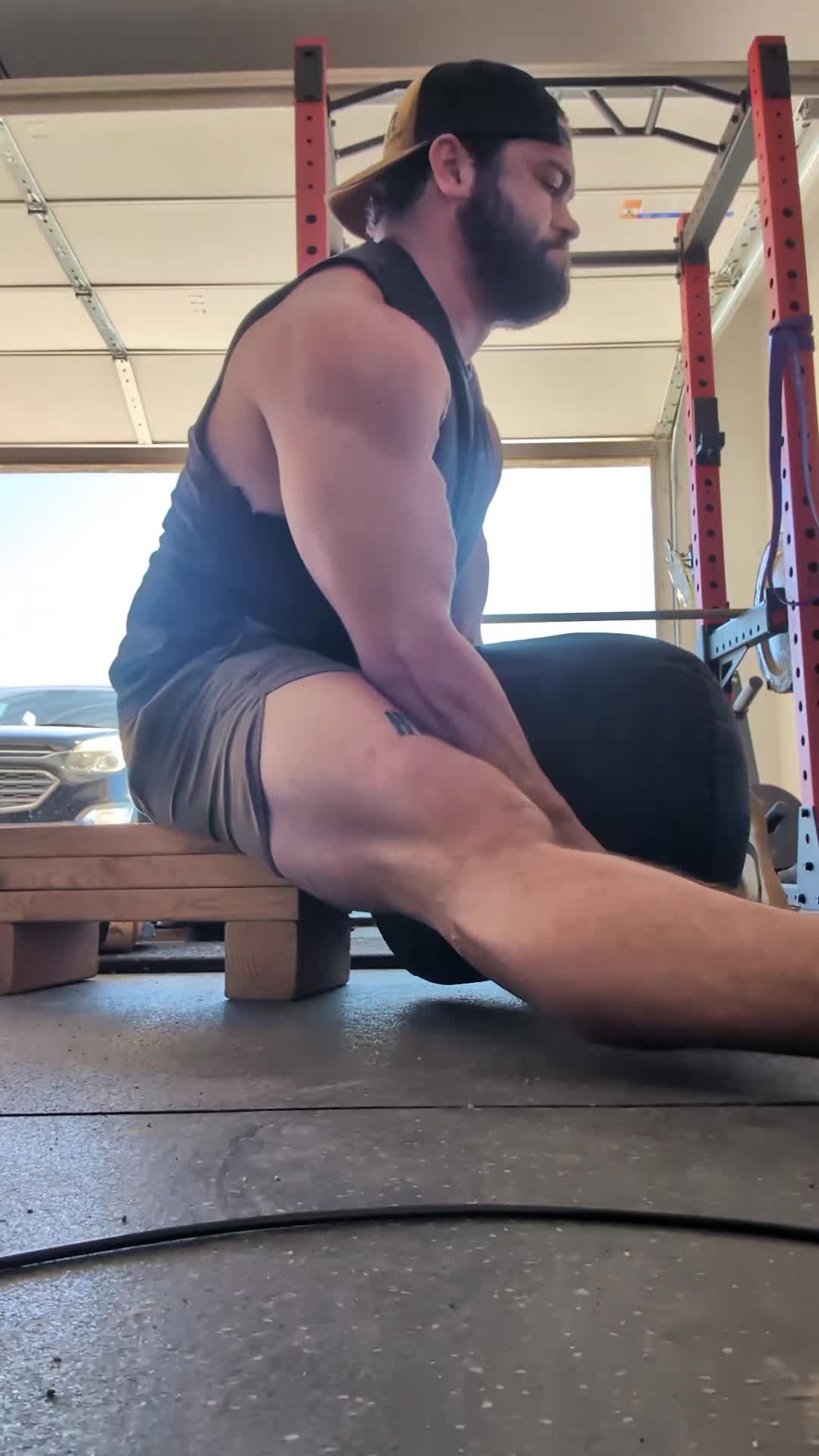@chandlerabril