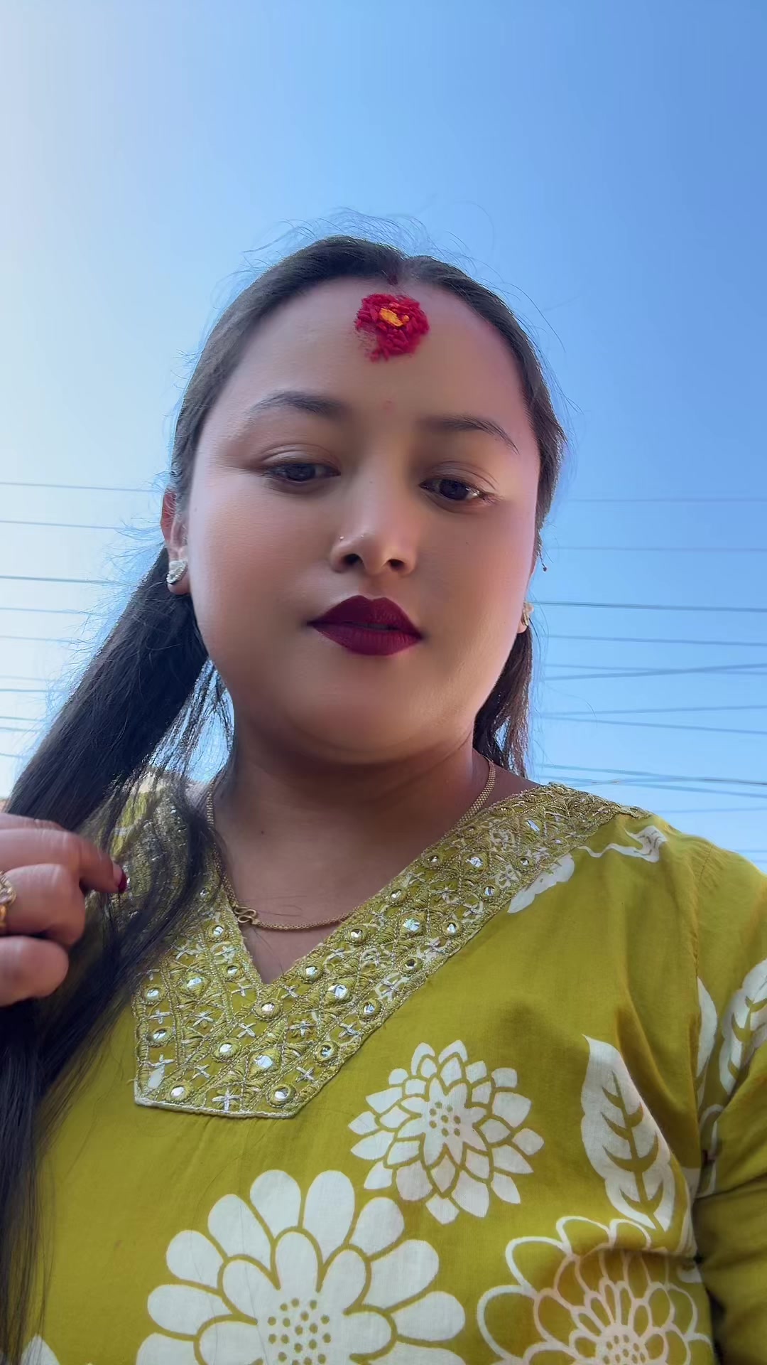 @Chandra Sawad755