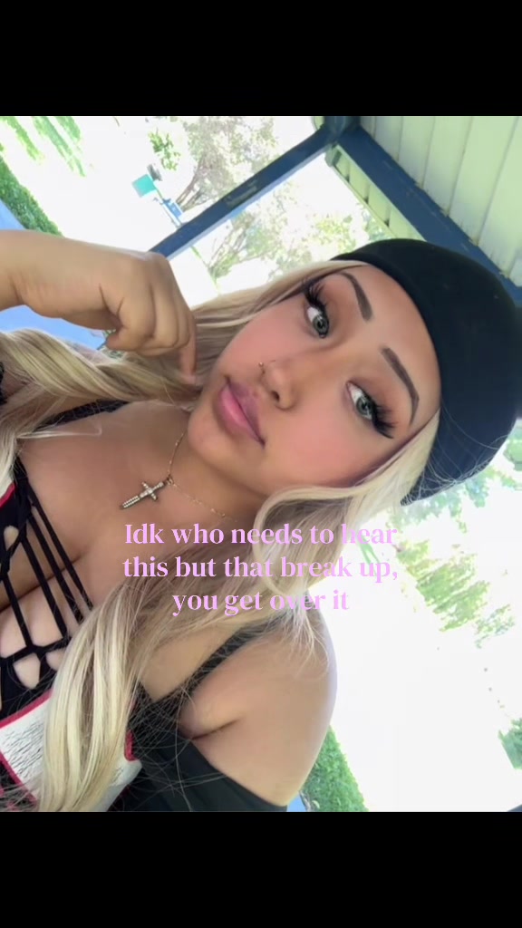 @Chiquis