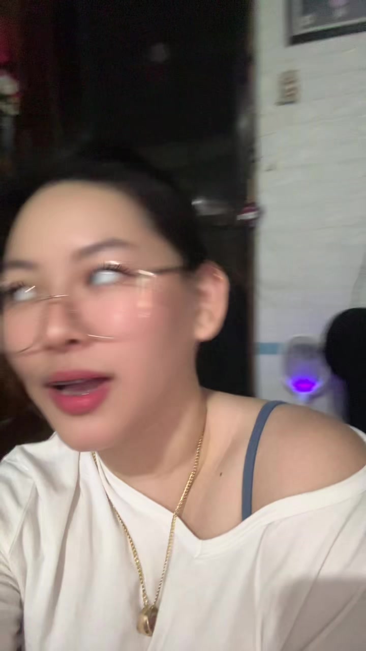 @Den