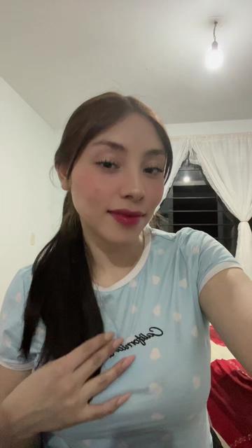 @DANI🍓