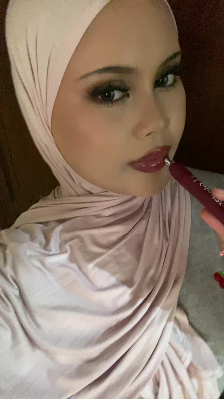 @فاطمة
