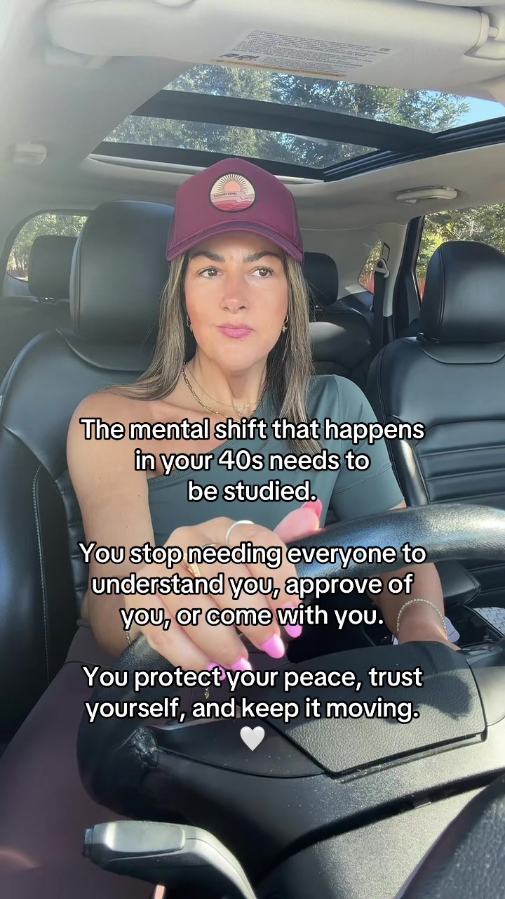 @NICOLE
