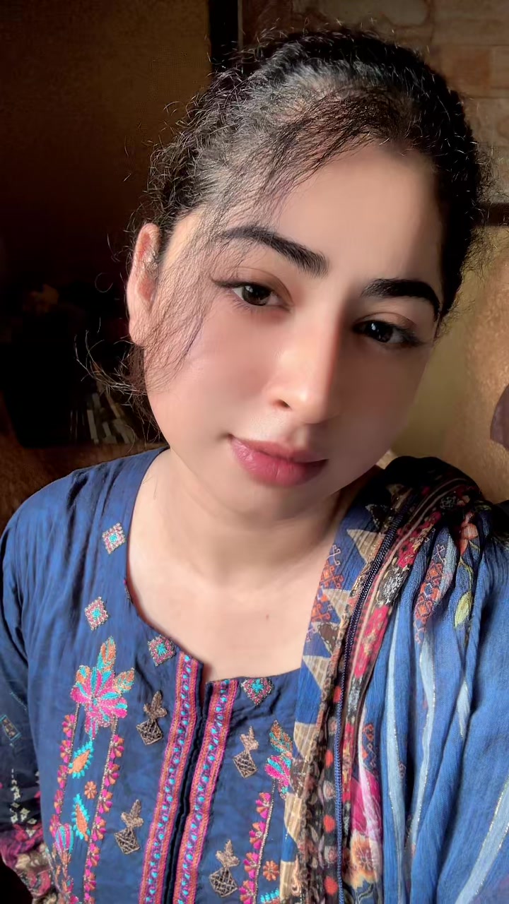 @ملکہ 😍❤️