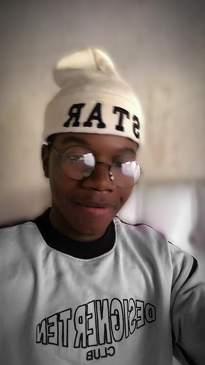 @Sky_Tha_Comedian