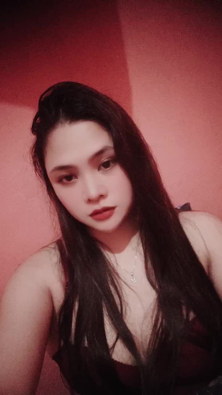@Rhaine_🌧️❤️
