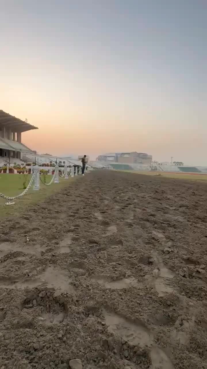 @Arooj Azhar Kayani