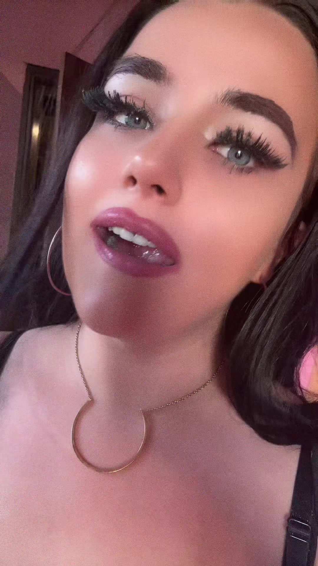 @Nina