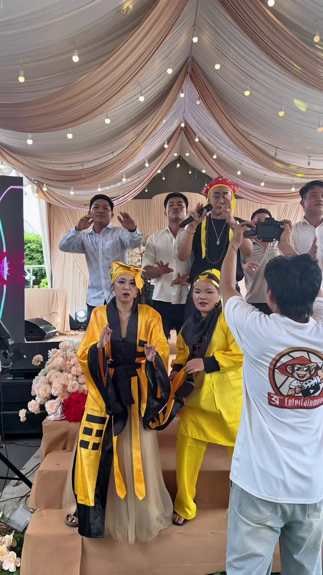 @Đo&agrave;n L&acirc;m