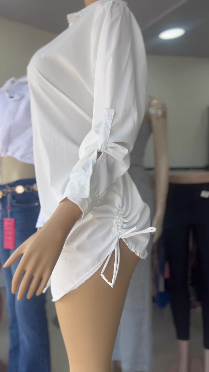 @Ari Fashion