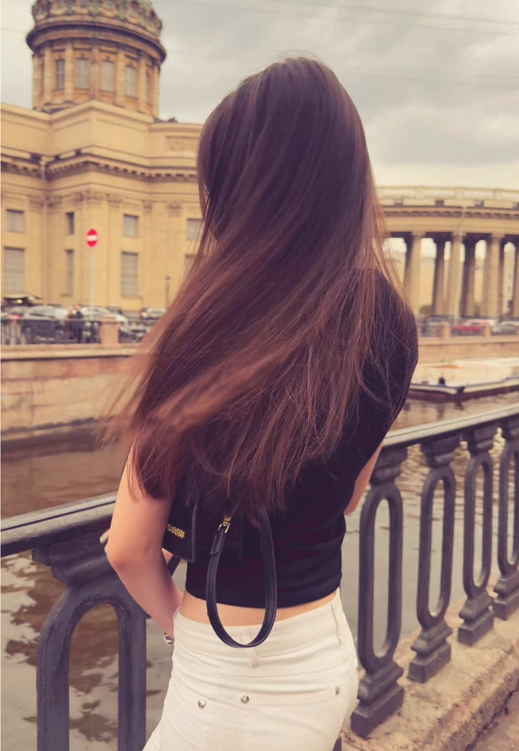 @j.frvryoung9