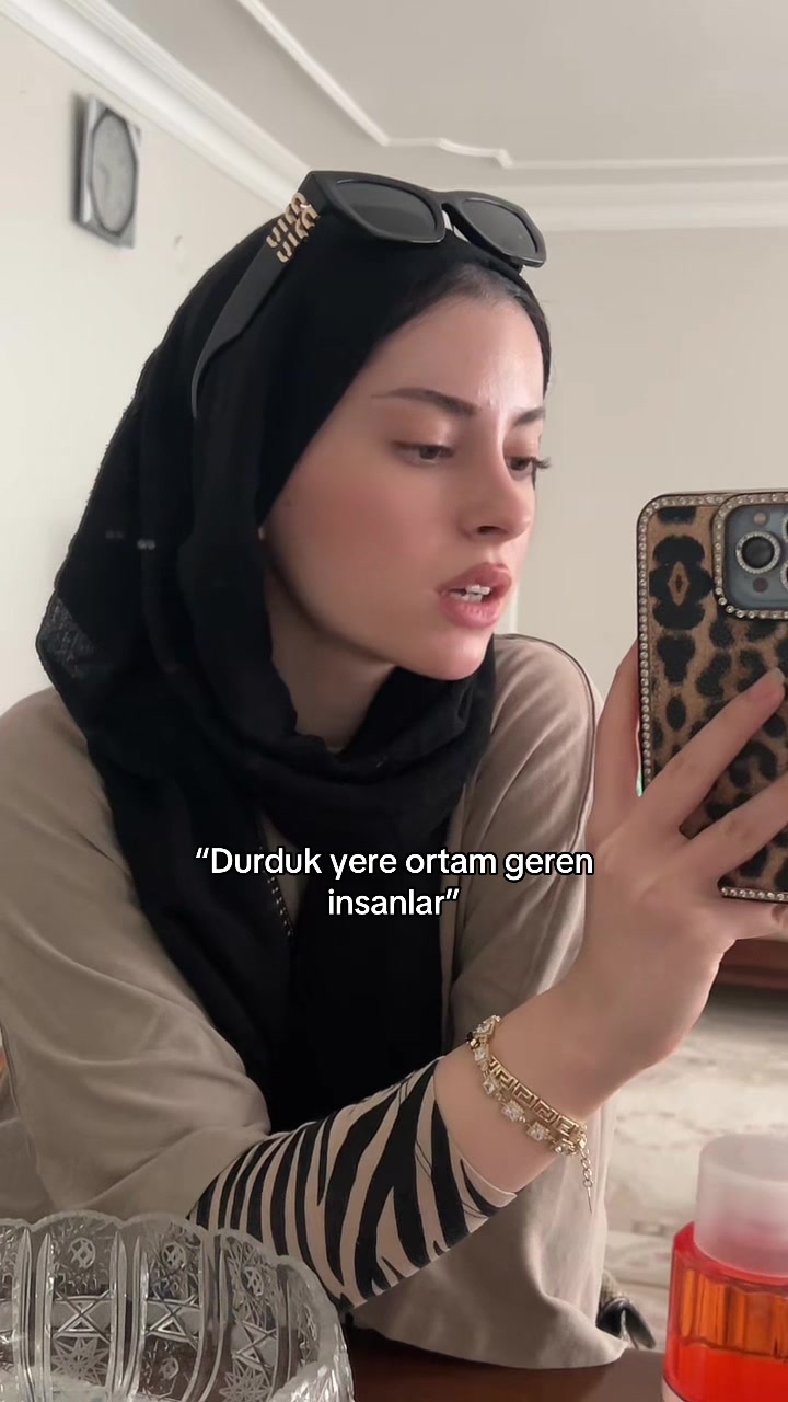 @Sude