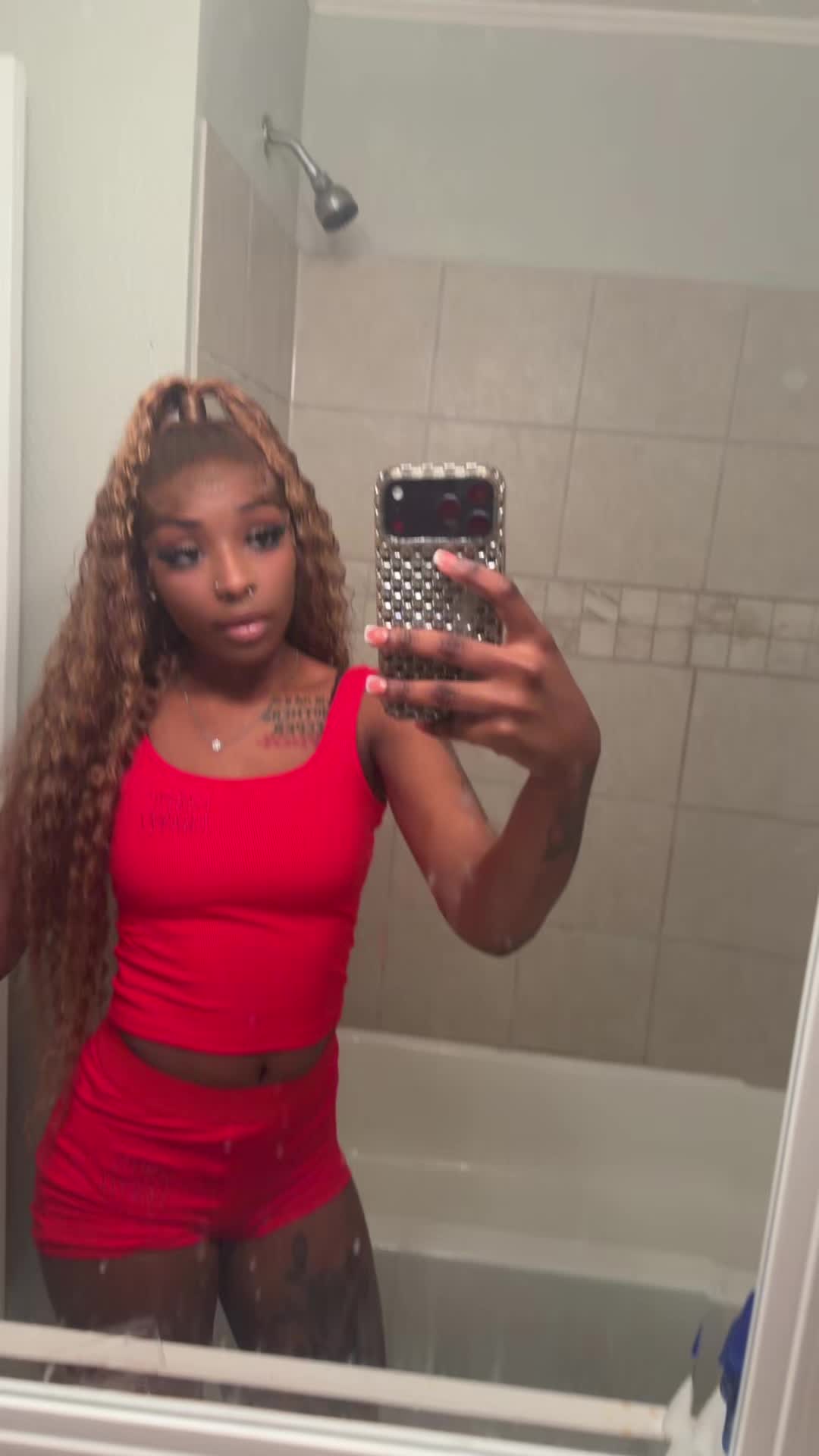 @kiradamfnp🐍| Wig influencer