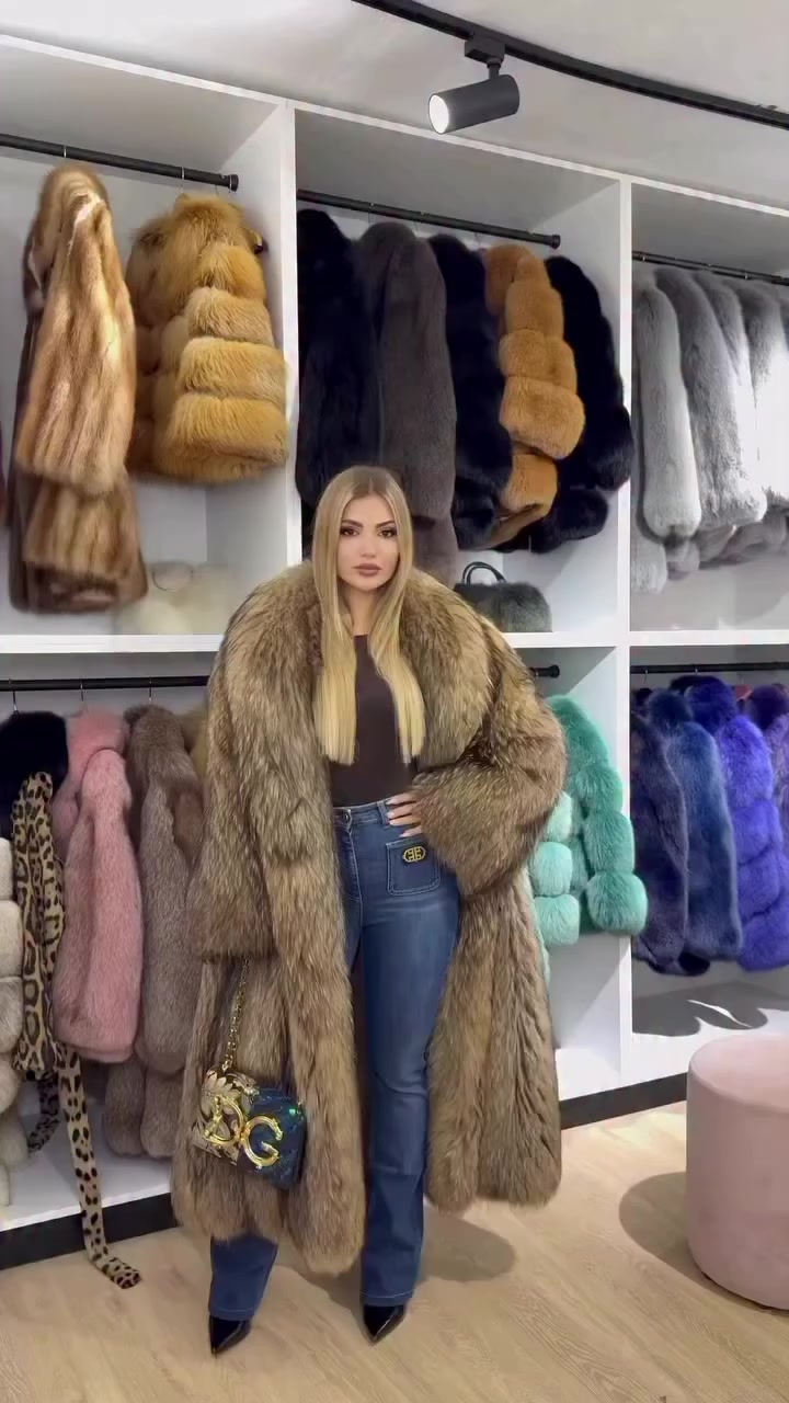 @Fur coat fans