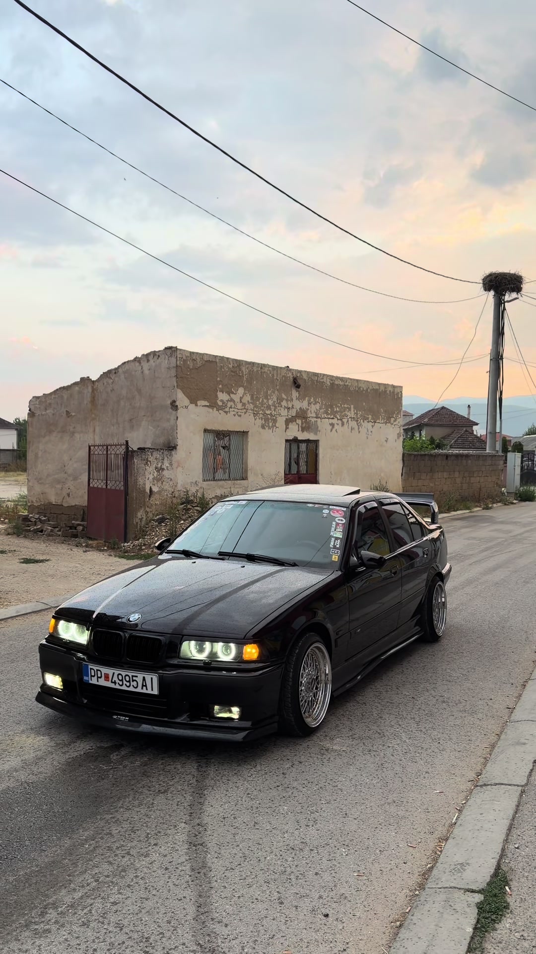 @Miksata_E36