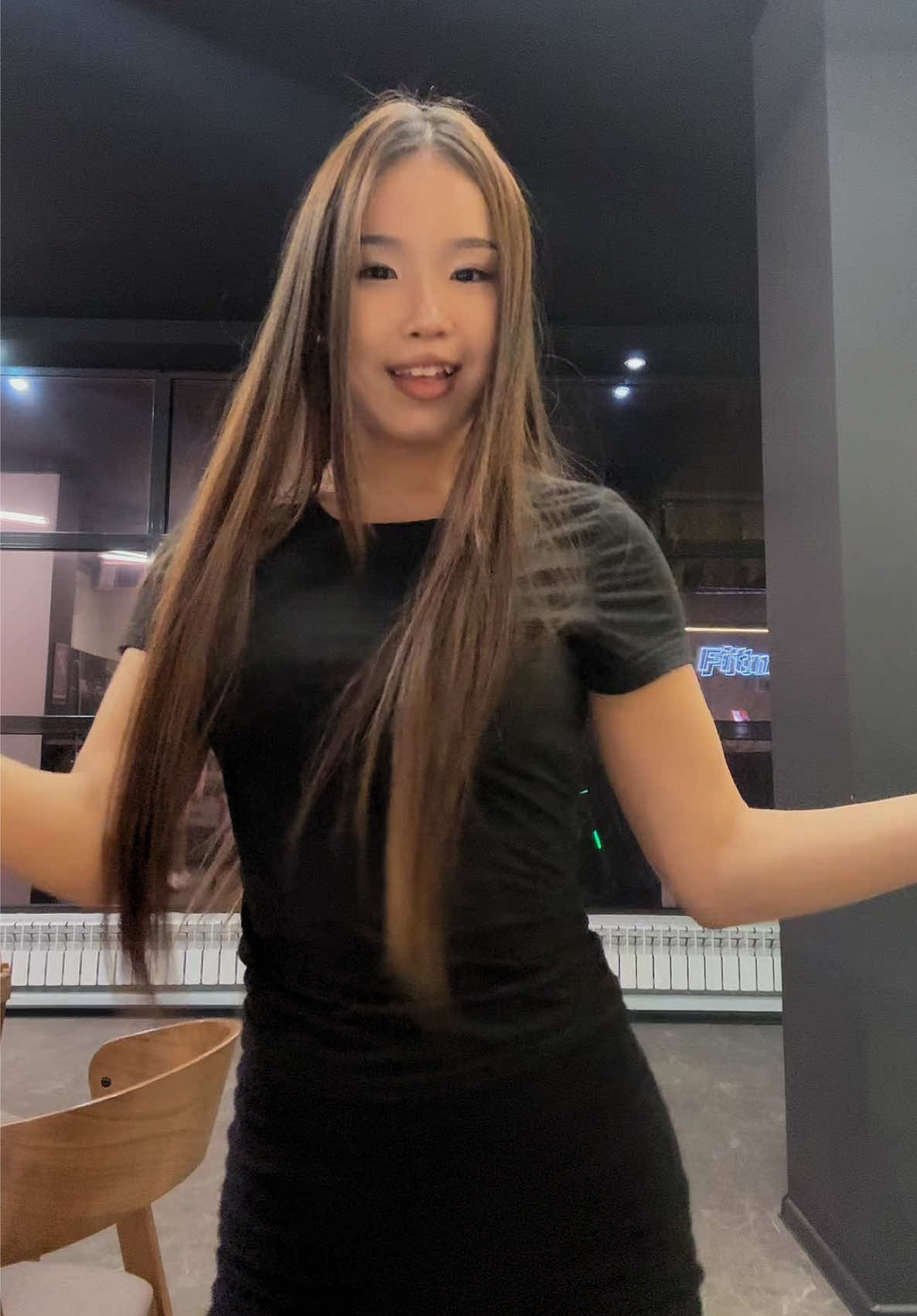 @Аконя