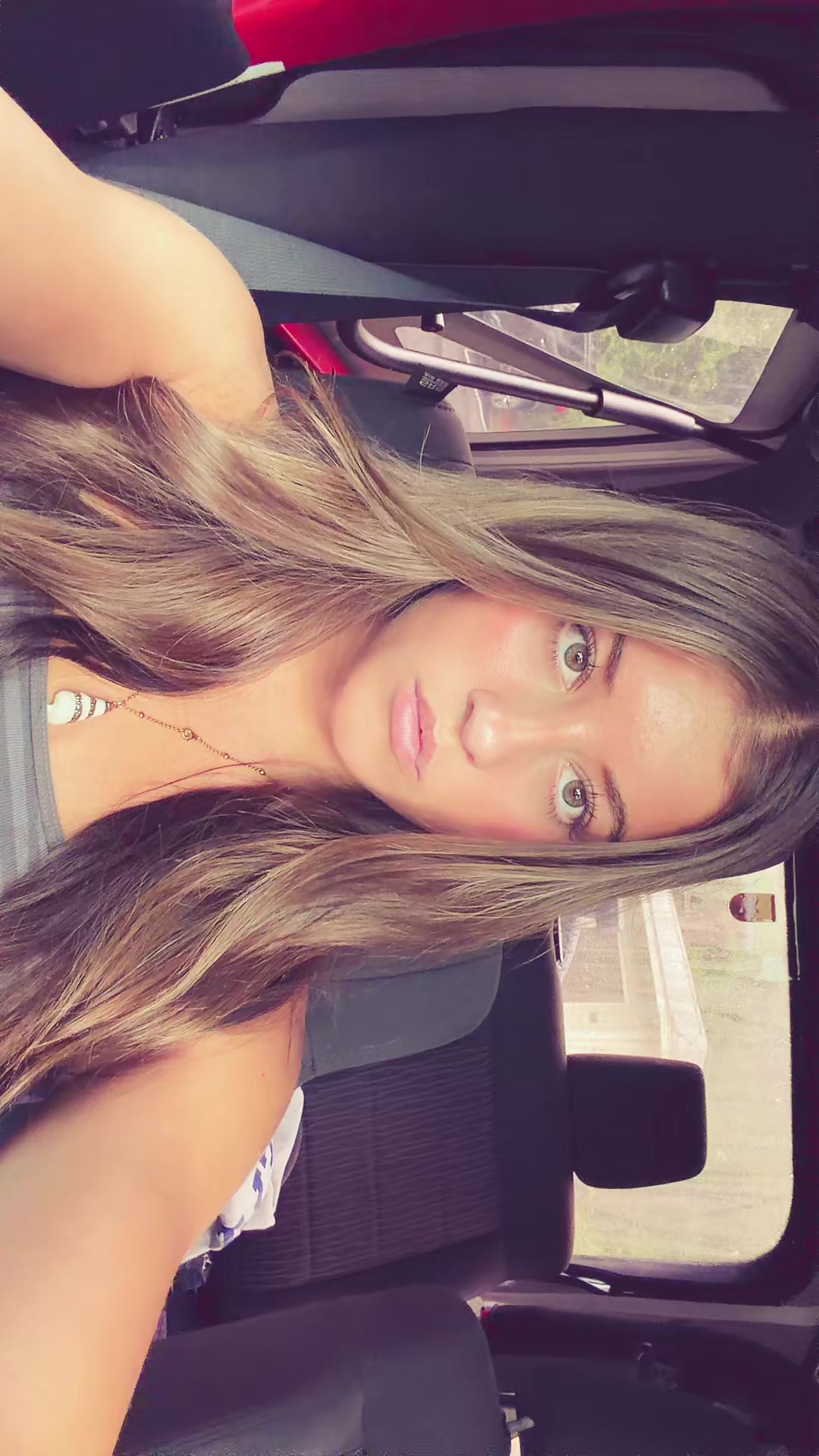 @Liv