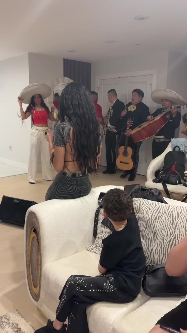 @Colesycolas