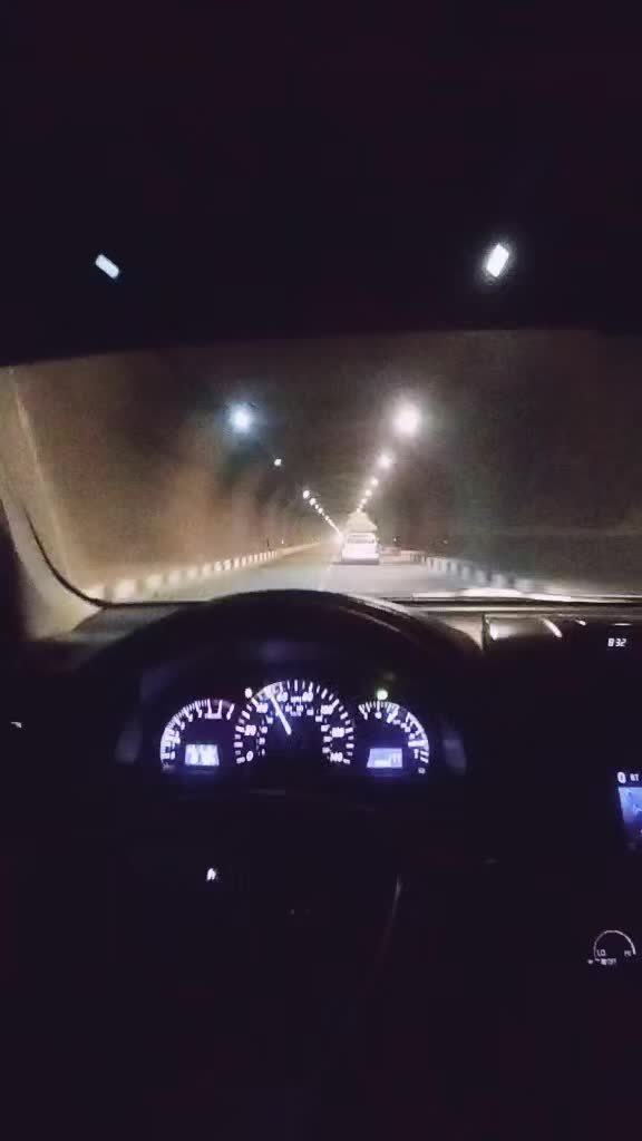 @М.  Е. Р. С