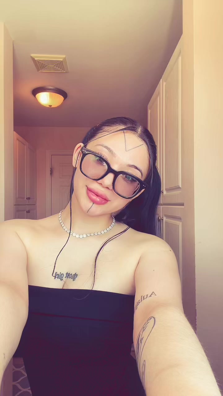 @Inuk Barbie🌶️