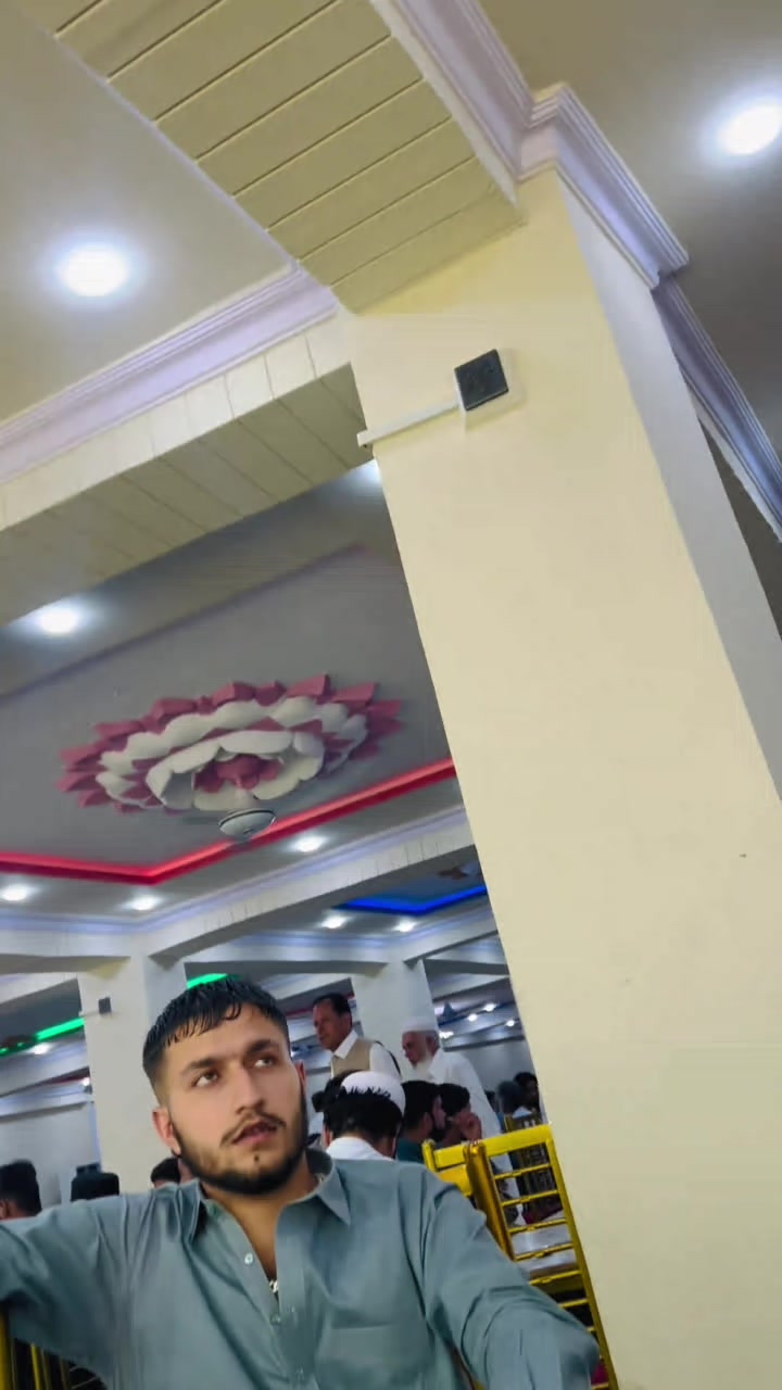 @............