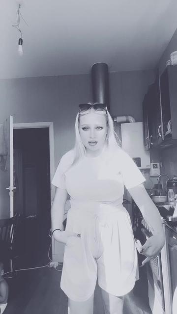 @😈ⱧɆвын&Oslash;₵и₥₳я😈