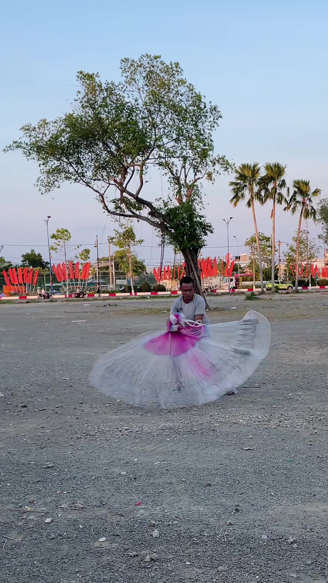 @L&ecirc; Thanh Nh&agrave;n
